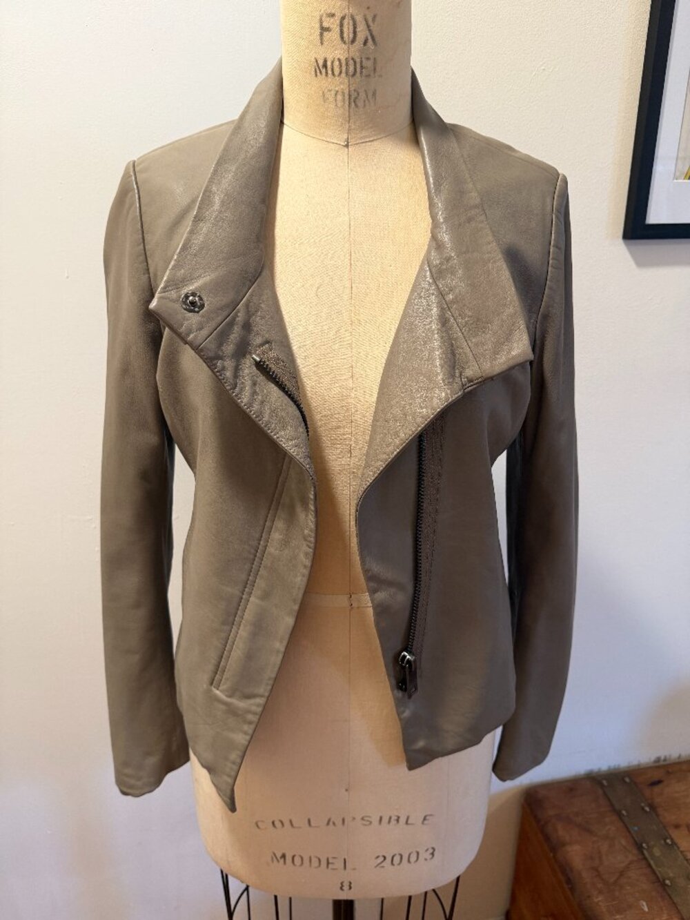 DKNY LEATHER JACKET